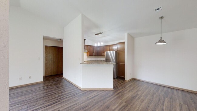 Building Photo - RENT SPECIAL - Renovated Condo Style Lower 2 Bedroom 2 Bathroom Apartment