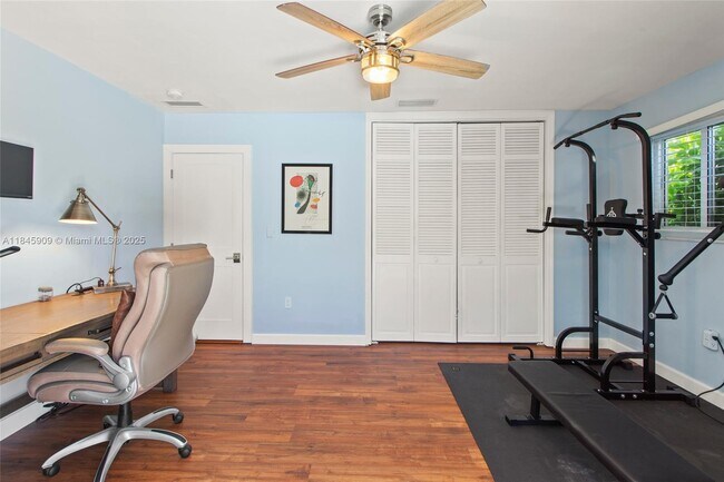 Building Photo - 14270 SW 74th Ct