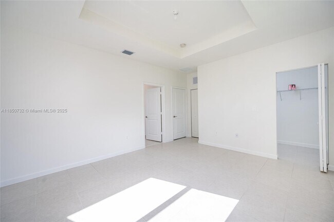 Building Photo - 11856 SW 241 Ter