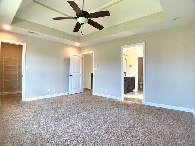 Building Photo - 1734 Ellie Piper Cir