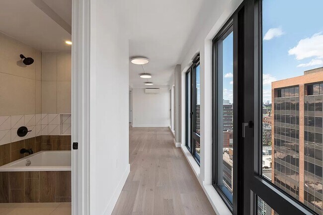 Building Photo - West 125th Street