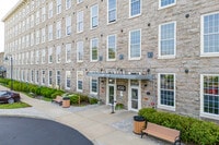 Building Photo - Curtain Lofts