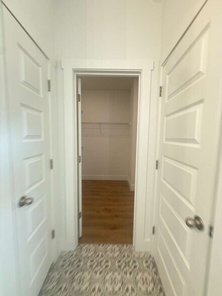 Building Photo - 25 Mainland Lakes Dr