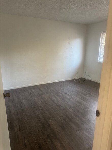 Building Photo - 5528 Keoncrest Cir