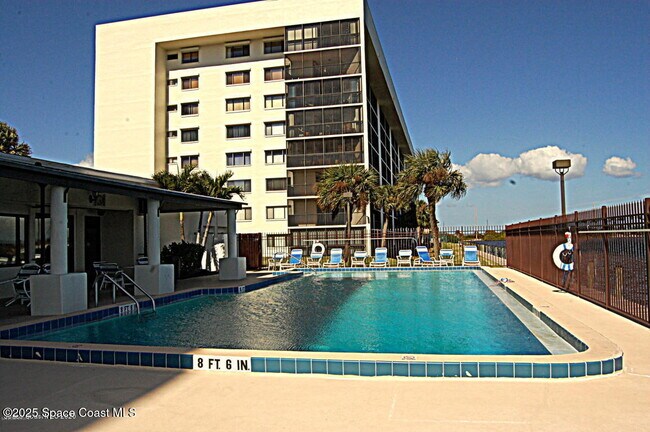 Building Photo - 200 S Sykes Creek Pkwy