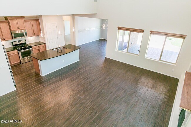 Building Photo - 26833 N 14th Ln