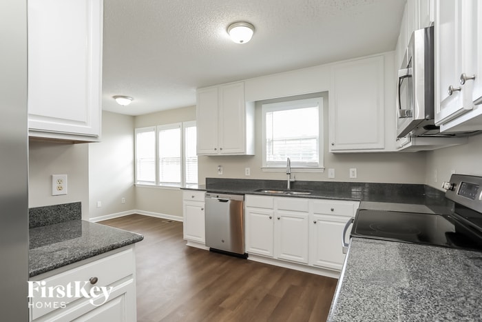 Building Photo - 1321 Woodline Dr