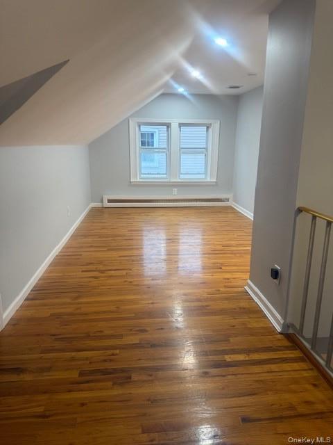 Building Photo - 302 Oakford St