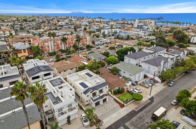 Building Photo - Long Term, Unfurnished Rental in Imperial Beach