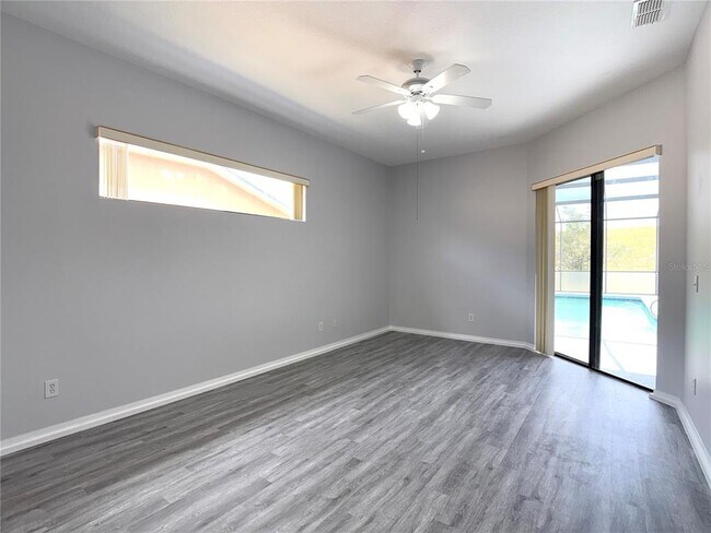 Building Photo - 448 Coventry Rd