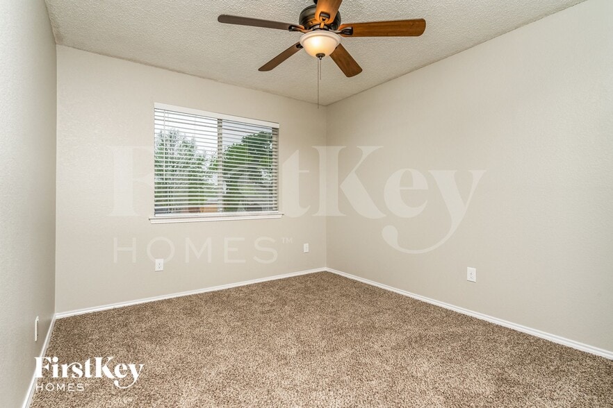 Building Photo - 3083 Wildflower Way