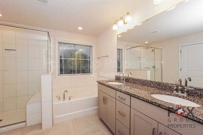 Building Photo - 4110 Steel Wy