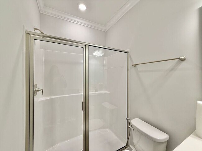 Building Photo - 3246 Douglas Fir Rd