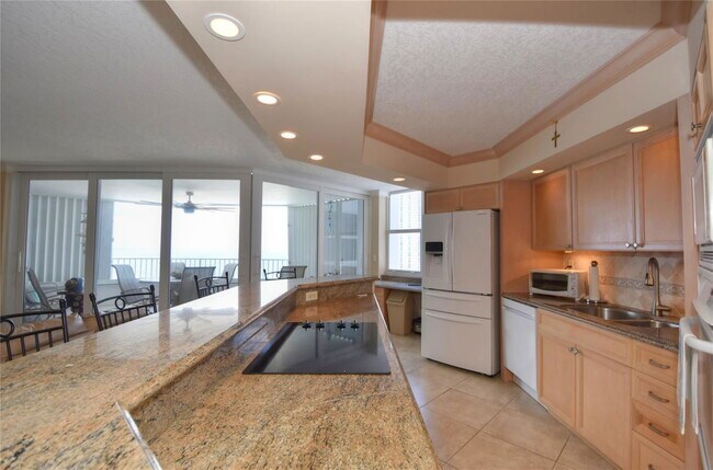 Building Photo - 1340 S Ocean Blvd