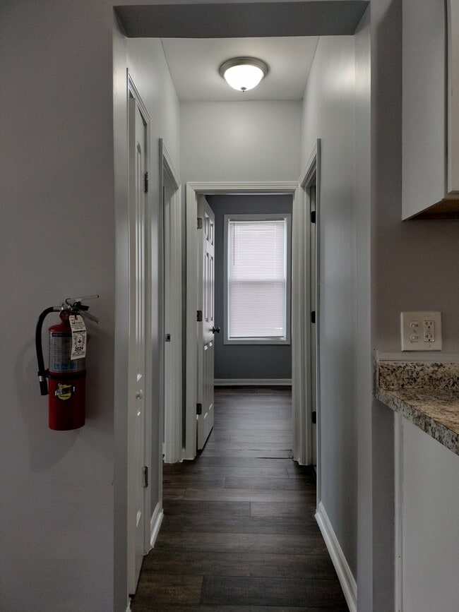 Building Photo - 6601 S Green St