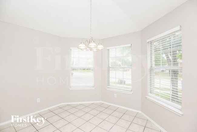 Building Photo - 2529 Rivers Edge Dr