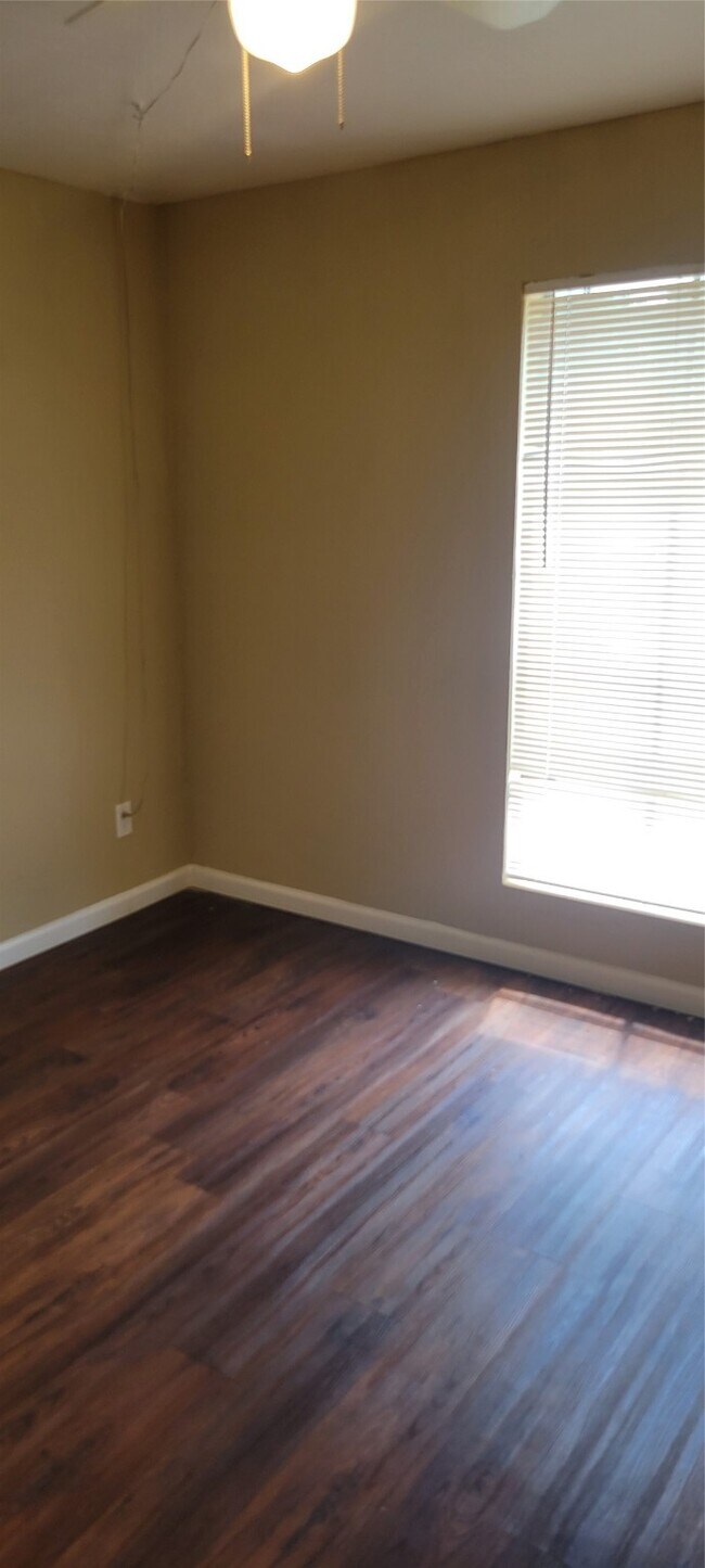 Building Photo - 7200 W T C Jester Blvd