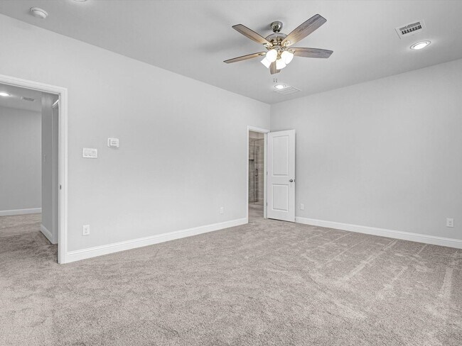 Building Photo - Brand New Luxury Townhouse in North Arlington