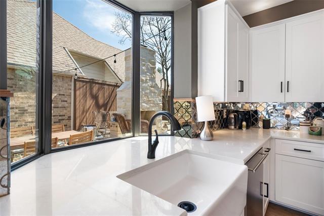 Building Photo - 4011 Azure Ln