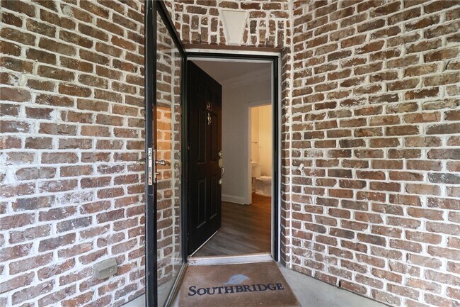 Building Photo - 411 Southbridge Blvd