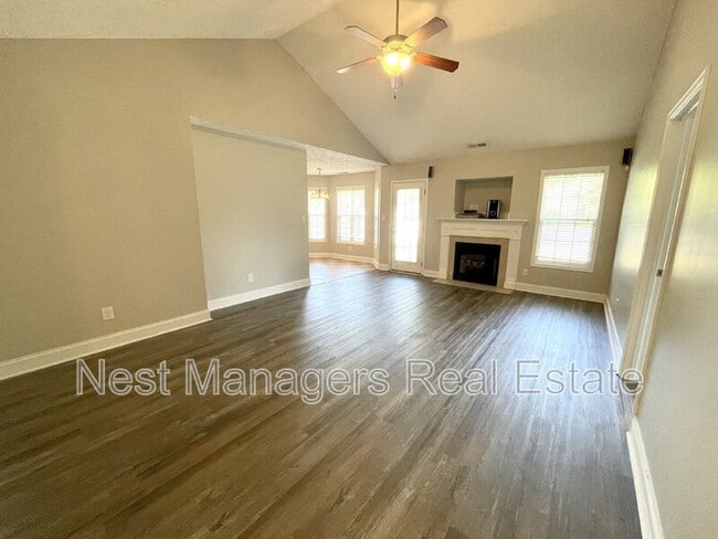 Building Photo - 315 Copper Creek Dr