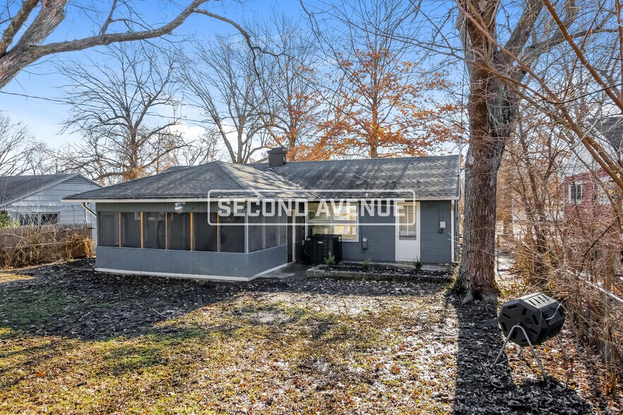 Building Photo - 7504 E 111th Terrace