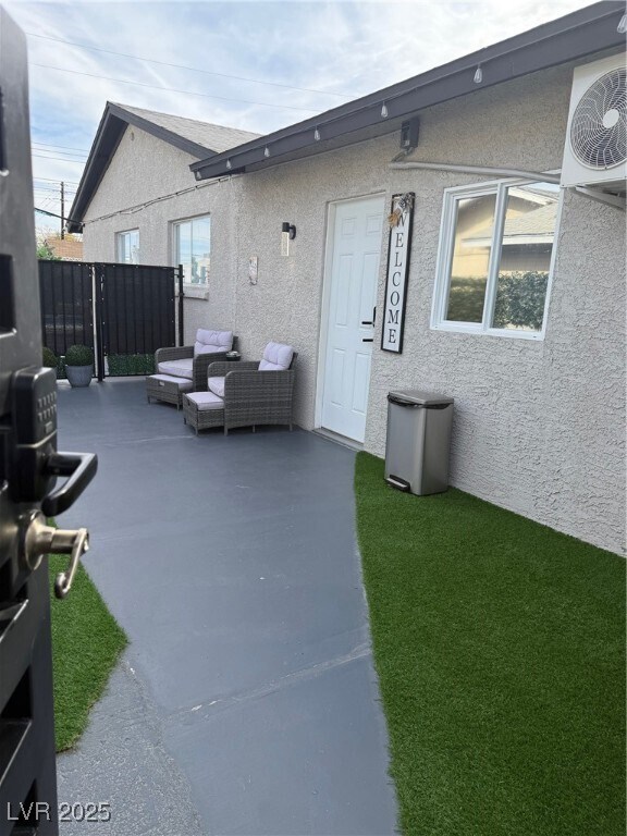 Building Photo - 5372 Princess Jean St