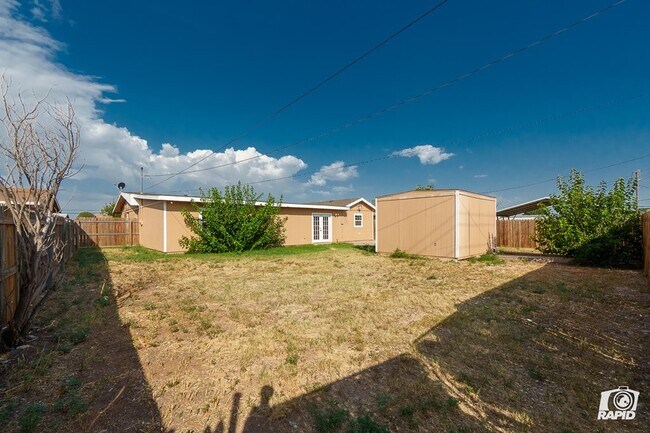 Building Photo - 4328 Conley Ave