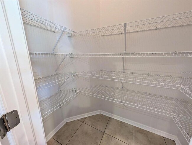 Building Photo - 5303 Moon Shell Dr