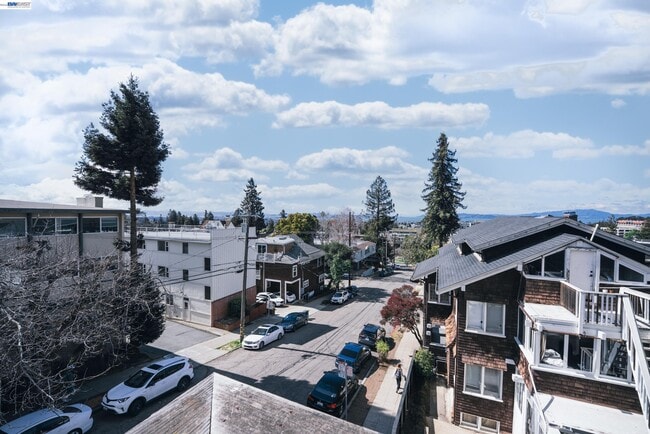 Building Photo - 2905 Channing Way