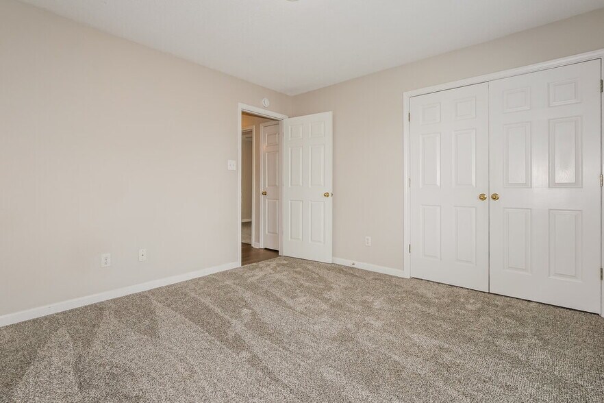 Building Photo - 6076 Armistead St