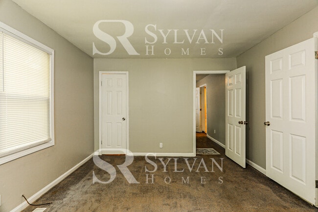 Building Photo - The Lifestyle You Deserve.