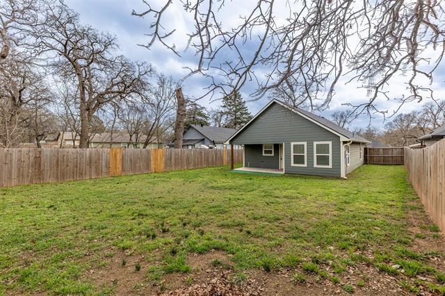 Building Photo - 933 Rice St