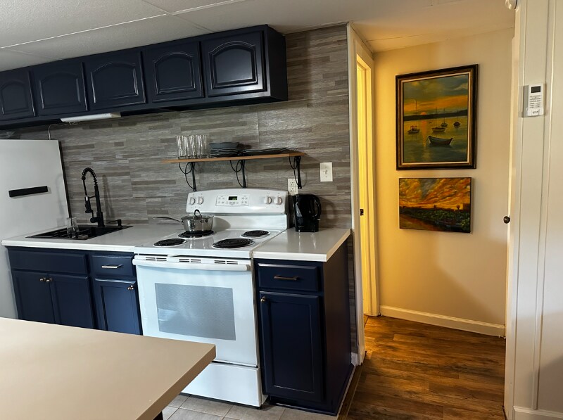 Building Photo - 4412 Mellowood Cir