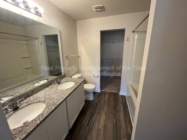 Building Photo - 3812 Bellingham Ct