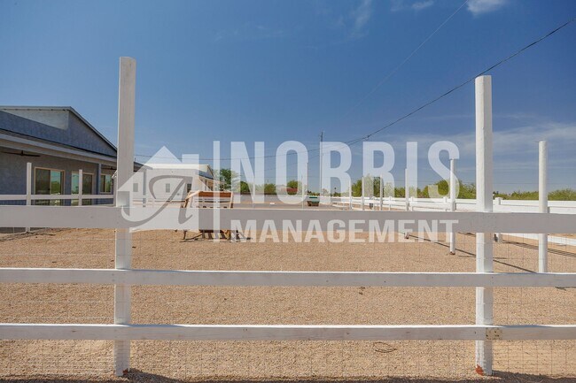 Building Photo - Brand New Home with Beautiful Updates!
