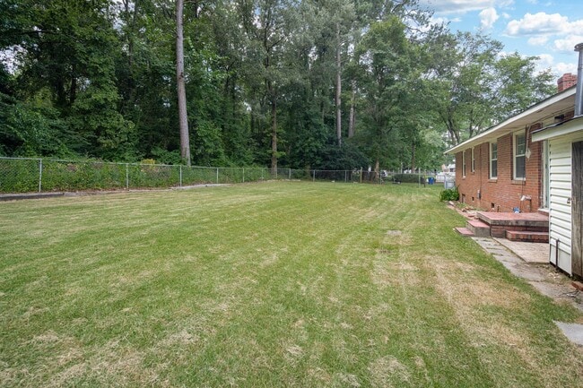 Building Photo - Charming 3 Bed, 1 Bath near Downtown Raleigh