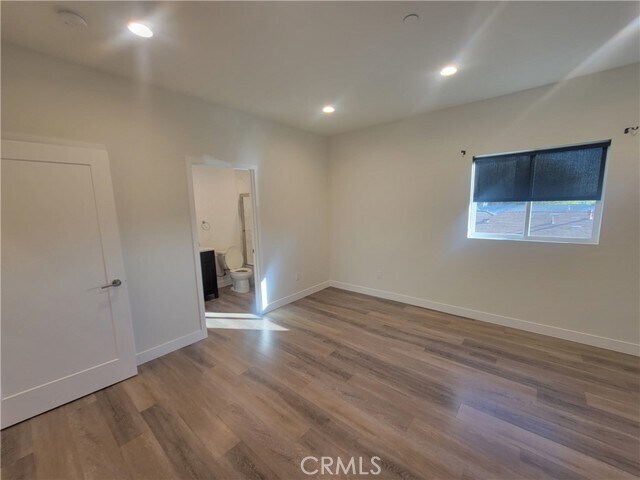 Building Photo - 7334 Vineland Ave