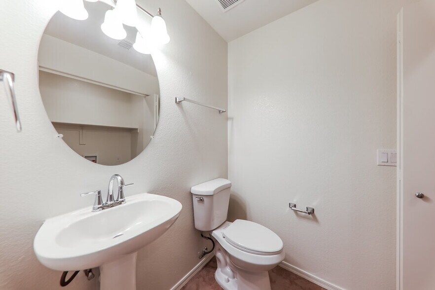 Building Photo - 4907 W Marco Polo Rd