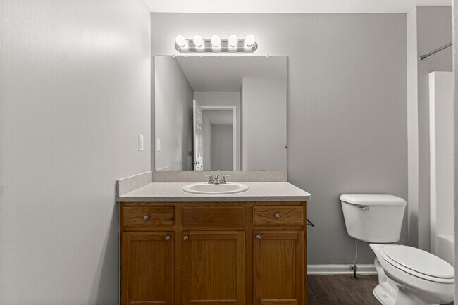 Building Photo - 13033 Turnberry