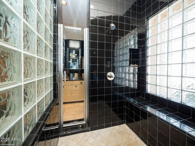 Building Photo - 11643 E Turquoise Ave