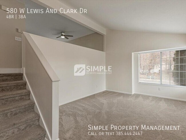 Building Photo - 580 W Lewis And Clark Cir