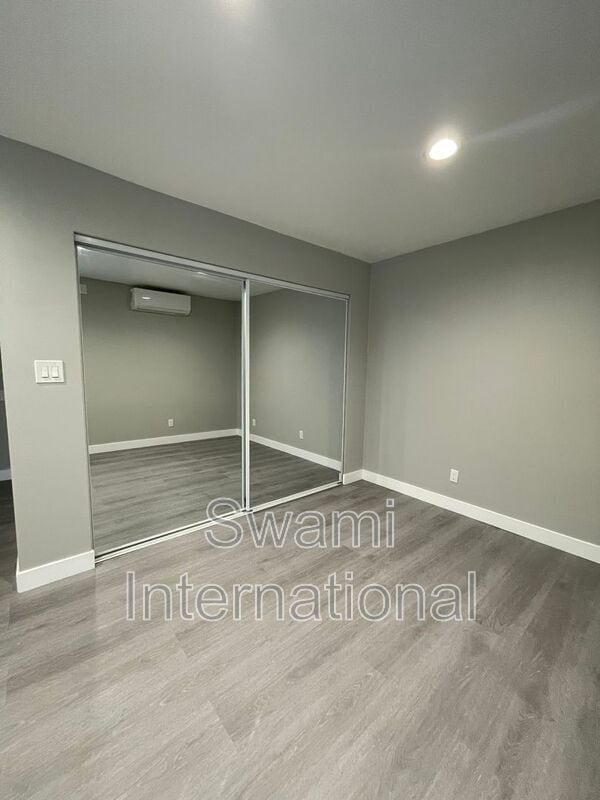 Building Photo - 7102 1/2 S. Figueroa St.