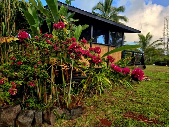 Building Photo - 15-1456-1456 10th Ave