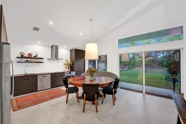 Building Photo - 648 Sand Creek Cir