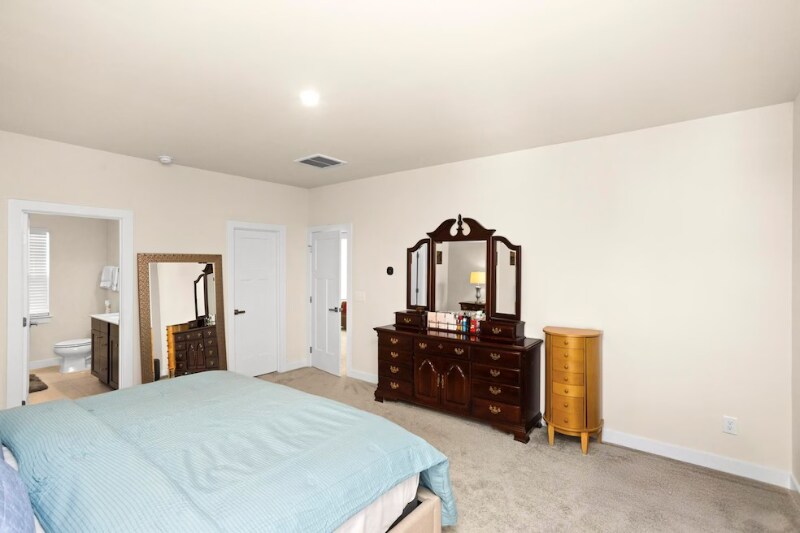 Building Photo - 8209 Warbler Wy