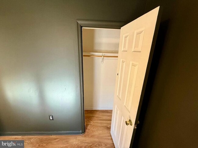 Building Photo - 345 Oakdale Pl NW