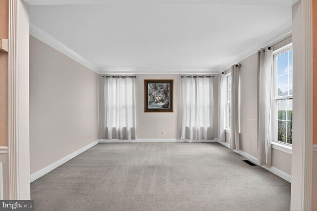 Building Photo - 20 Jasmine Rd