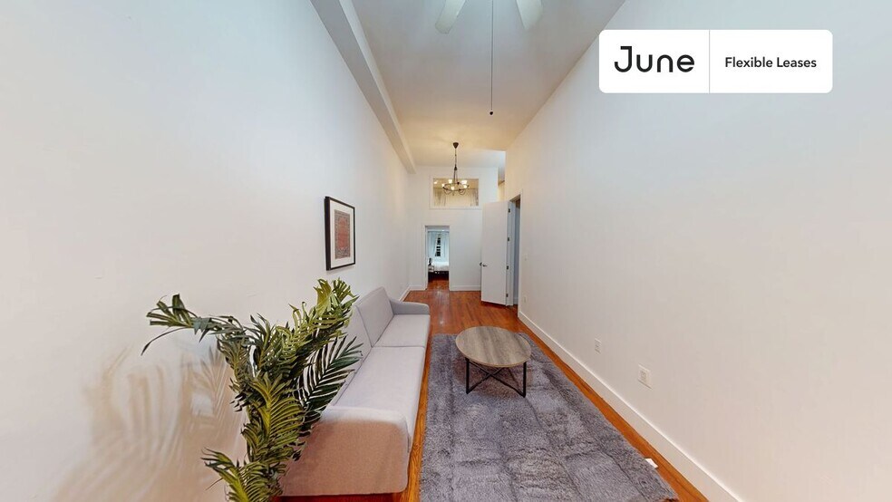 Building Photo - 255 Evergreen