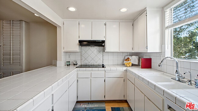 Building Photo - 28286 Rey De Copas Ln